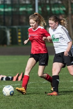 Bild 79 - C-Juniorinnen Kieler MTV -  MTSV POlympia Neumuenster : Ergebnis: 1:0